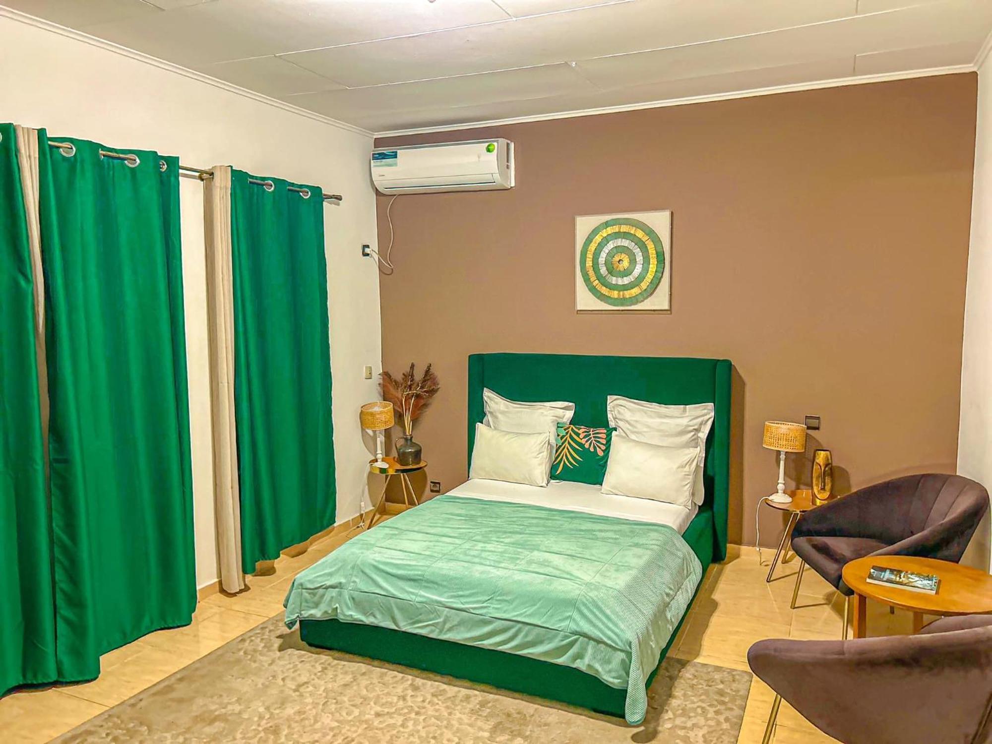Residence Le Tali Libreville Bagian luar foto